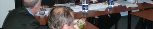 3 TRNOVECKÉ NOVINY marec - apríl Z jarného upratovania Po prvých jarných prechádzkach v našich rybárskych a poľovníckych revíroch sme po roztopení snehu zistili, aké množstvo odpadkov všetkého druhu