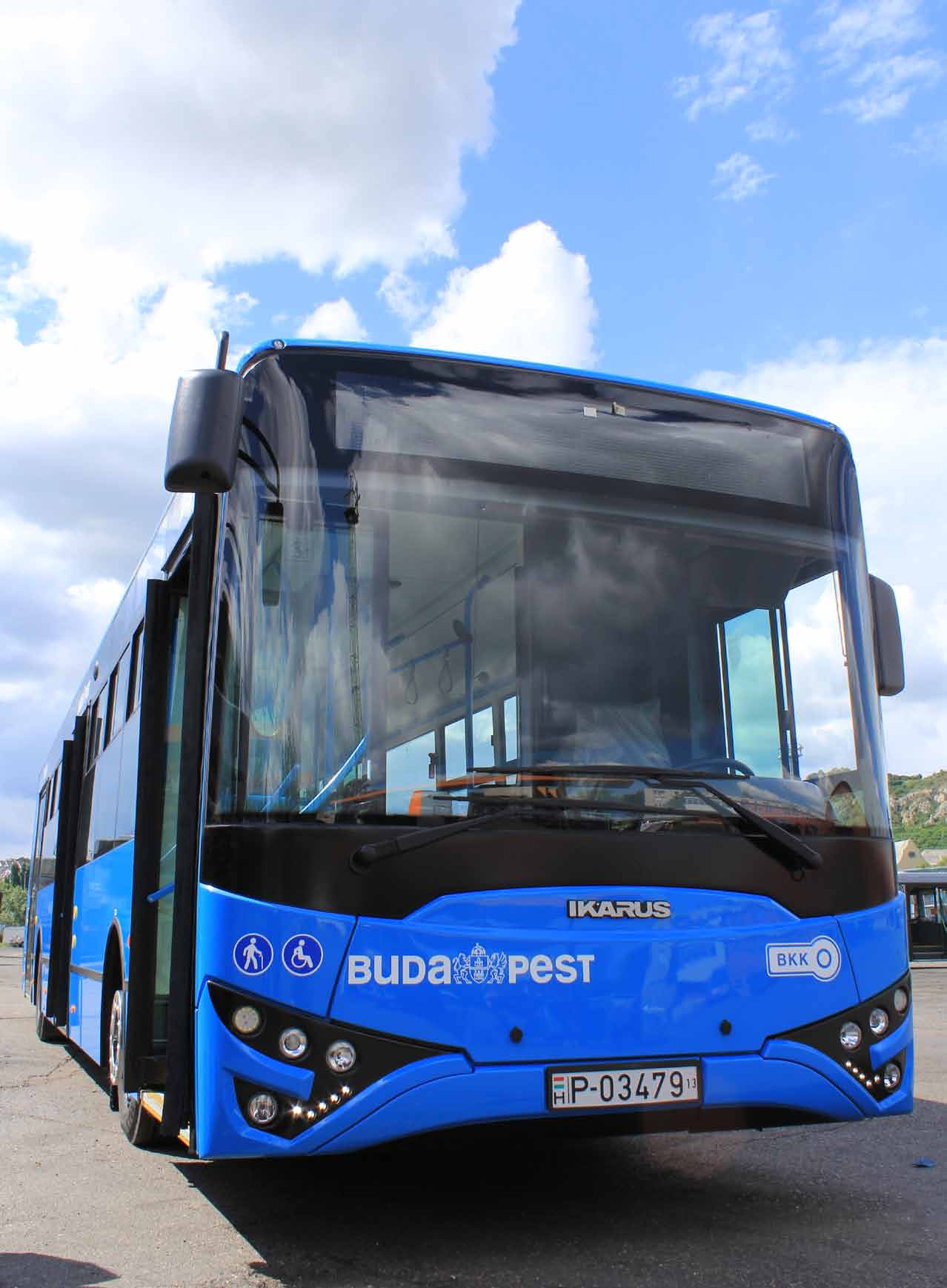 éves