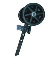 2. 13 mm-es kulccsal csavarja és vegye le a reduktor bal és jobb feléről a hat darab М8х12 csavart (lásd: rajz:3). М8х12 csavar 2. Ekevas elhelyezése üzemhelyzetbe.