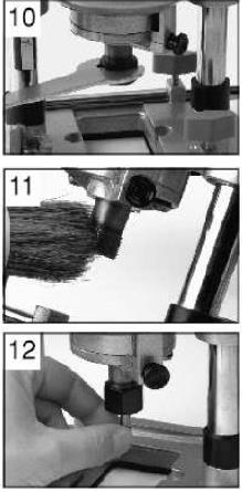 7.5 A marófejek felszerelése és eltávolítása A marógéphez egy készlet 12 mm-es marófej tartozik. Ezek között vannak fa profilok vágására is alkalmas fejek.