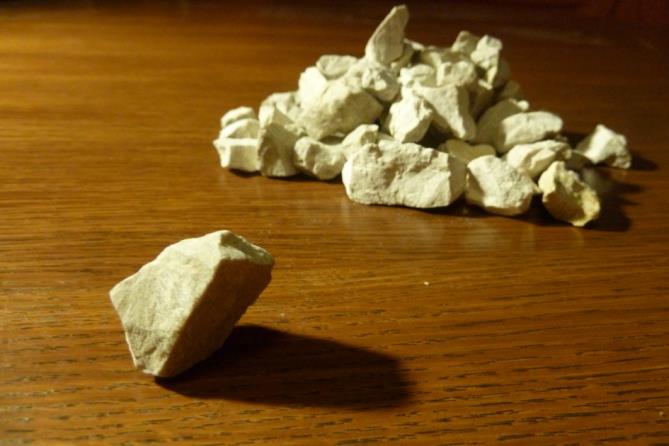 arányban fordul elő már tompa szög is, mint a szögek egyenletes választásánál. 5.