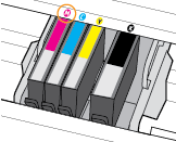 5. A színkódos betűk segítségével csúsztassa a tintapatront az üres nyílásba úgy, hogy szilárdan rögzüljön a helyére.