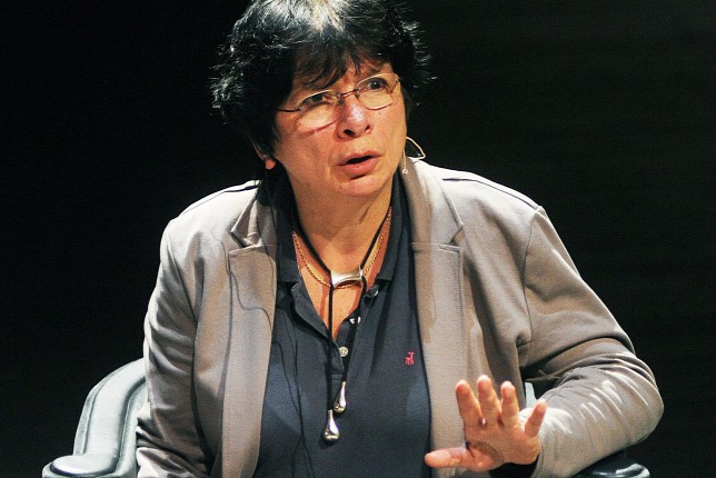Csáki Judit idén nem lehetett zsűritag a POSZT-on Forrás: MTI/Filep István Az eset révén reflektorfénybe kerültek a POSZT működését övező, eddig átláthatatlan háttéralkuk.