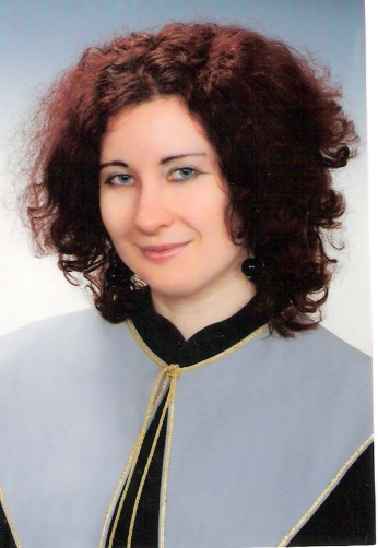 Curriculum Vitae Personal Data Name: Mrs. David Talabos Dr. Nikolett Lukács Birth Name: Nikolett Lukács City of birth, date of birth: Budapest, 1986.01.24.