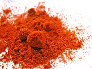 További fontos diterpén származékok: * k a p s z a n t i n ( p a p r i k a s z i n e ) c a p s a n t i n színtelen, szagtalan fehér kristály a paprika ereje, az