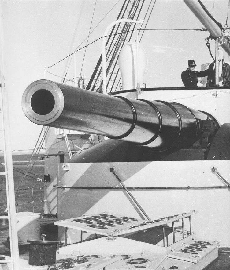 Laid down: --/07/1888 Builder: Costs: Sister ship: Displacement: Length: Beam: Draught: Change of Draught: Machinery: Bunkerage Endurance: Performance: Speed: Launched: 25/09/1890 Commissioned: