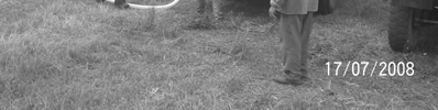 júl august TRNOVECKÉ NOVINY 3 Neviditeľní zabijaci Jedným z nich je aj komunálny odpad. Obec v tomto smere robí maximum, ale nedostatkov je stále dosť. Dôkazom je okolie obce.