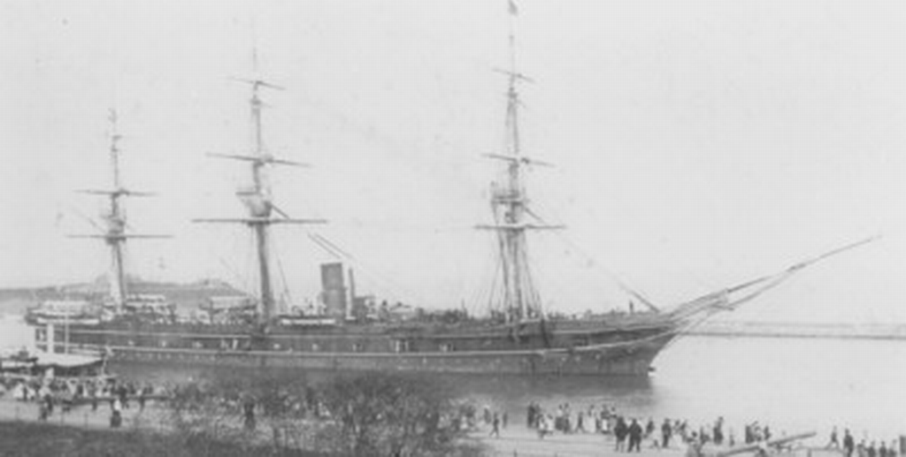 ségét 14 darab 60 fontos ágyúra cserélték le. 1870-ig a Schelde torkolatának védelmét látta el, majd 1874-ben kiselejtezték. Zr.Ms. De Ruyter I. osztályú csavarhajtású vitorlás (1880 1899) 7. sz.