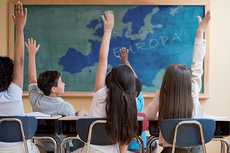 Európai nyelvi portfólió a közép-európai régió számára Alsó tagozat (6-10 éves tanulók számára) Európai
