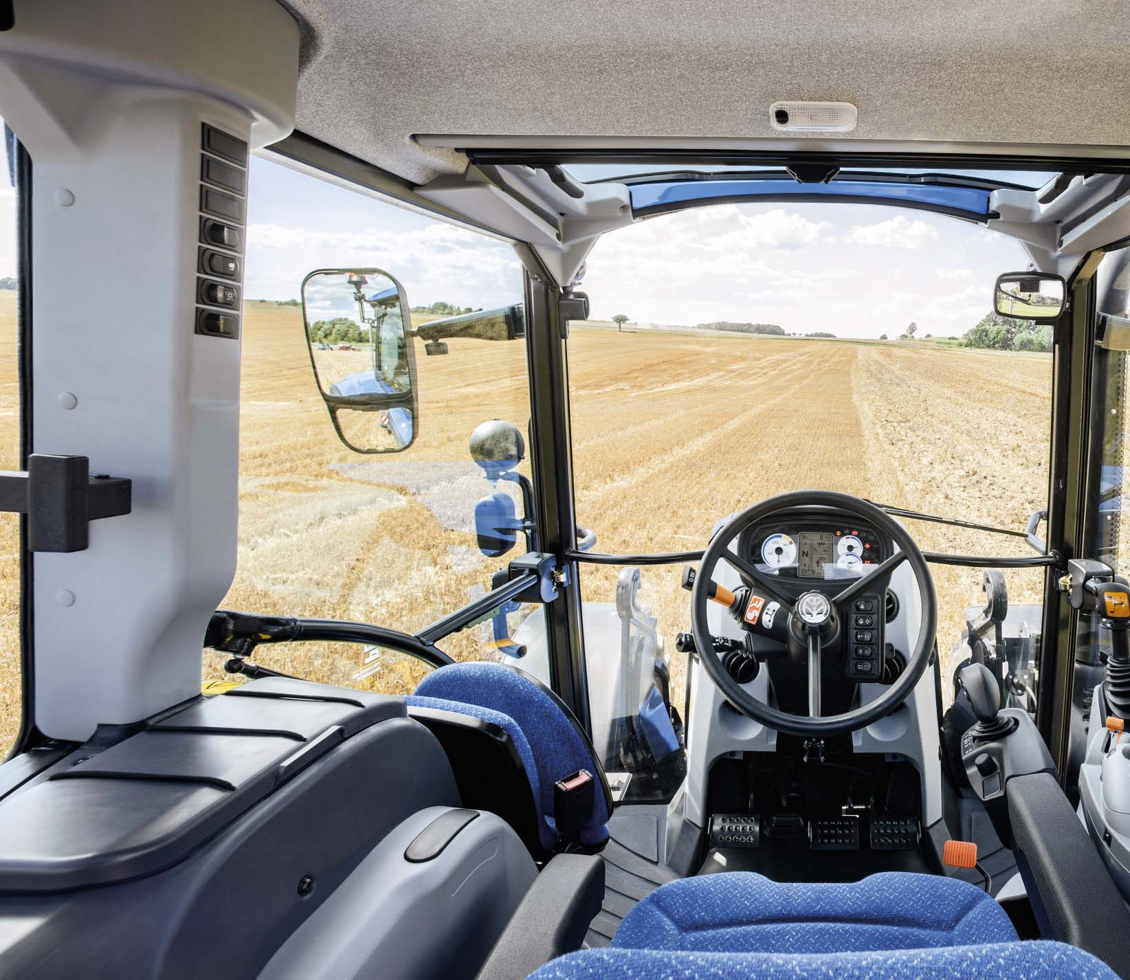 06 KEZELŐI KÖRNYEZET Ideális kezelői környezet A VisionView kabinokat úgy tervezték, hogy mindenek előtt a gépkezelő kényelmét, illetve a munkafolyamatok optimalizálását helyezték a középpontba.