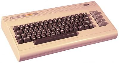 ISDN motiváció Egy kis történelem: 1982-ben a C64 az év