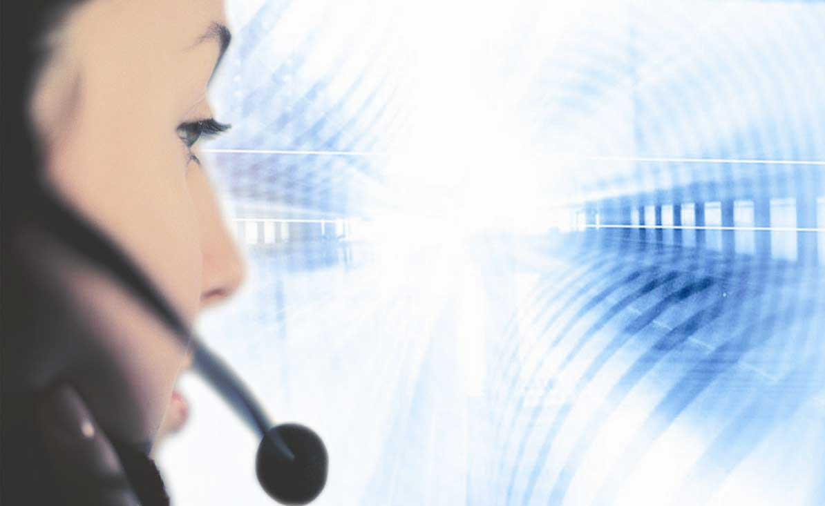 1 Felhasználói utasítások 1.2 Szerviz 1.2 Szerviz KaVo műszaki szerviz: +49 (0) 7351 56-1000 Service.Einrichtungen@kavo.com Kérjük, érdeklődés esetén mindig adja meg a termék gyári számát!