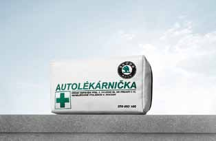 Oldalsó védőcsíkok (KGA 770 001) Hólánc 175/70 R14, 185/65 R14 és 185/55 R15 kerekekhez (CEP 700 001) Elsősegélydoboz (GFA 410 010DE) Tartalék izzókészlet az autó felszerelésétől függően tartalmazza