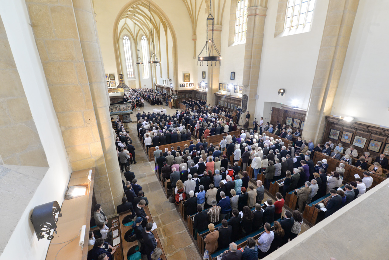 Történelmi adatok 2013. 06. 11.