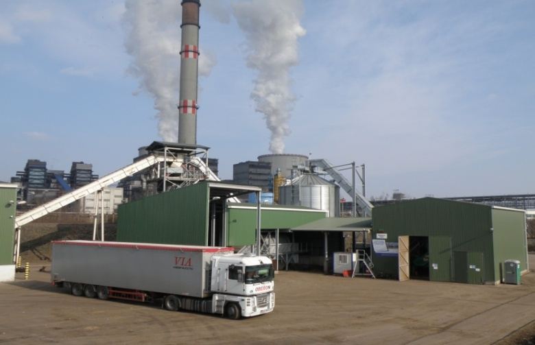 Alternatív tüzelőanyagok és hasznosításuk Biomassza és anyagában nem hasznosítható égethető hulladékok