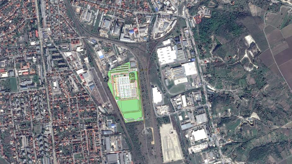 A felhasználni tervezett főbb energiaáramok, illetve közműigények a teljes kapacitás megvalósulása esetén: Villamos fogyasztás: 45 000 kwh/nap, 16 000 000 kwh/év Gázfogyasztás: 160 m 3 /h, 704 000 m