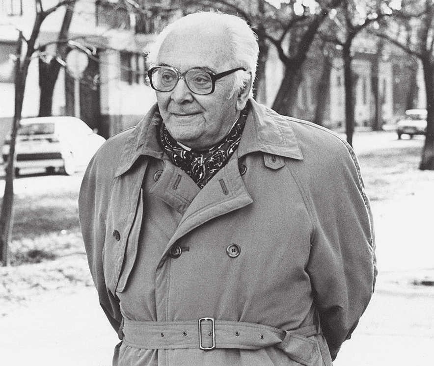 VISSZAEMLÉKEZÉSEK 161 2013. december 11-én a Debreceni Egyetem Matematikai Intézete és az MTA Debreceni Akadémiai Bizottsága Matematikai Munkabizottsága Szénássy Barna születésének 100.