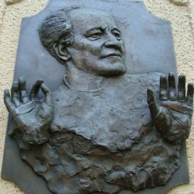 Bárdos Lajos (1899-1986) zeneszerző, karnagy zenetudós.