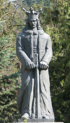 18 Han Oscar, Ştefan cel Mare, bronz, 1974, Piatra Neamţ, Parcul Central, foto Ruxanda Beldiman Exp.