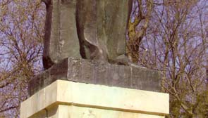 VLAD Ion, 24.05.1920, Feteşti 28.01.1992, Paris.