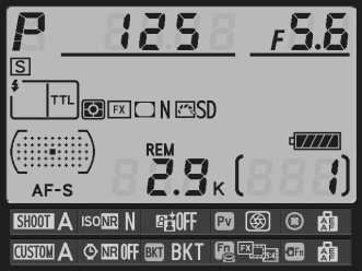e2: Flash Shutter Speed (Vaku záridő) G gomb A Egyéni beállítások menü Ez a lehetőség az elérhető legkisebb zársebességet határozza meg az első vagy hátsó redőnyre végzett szinkron vagy