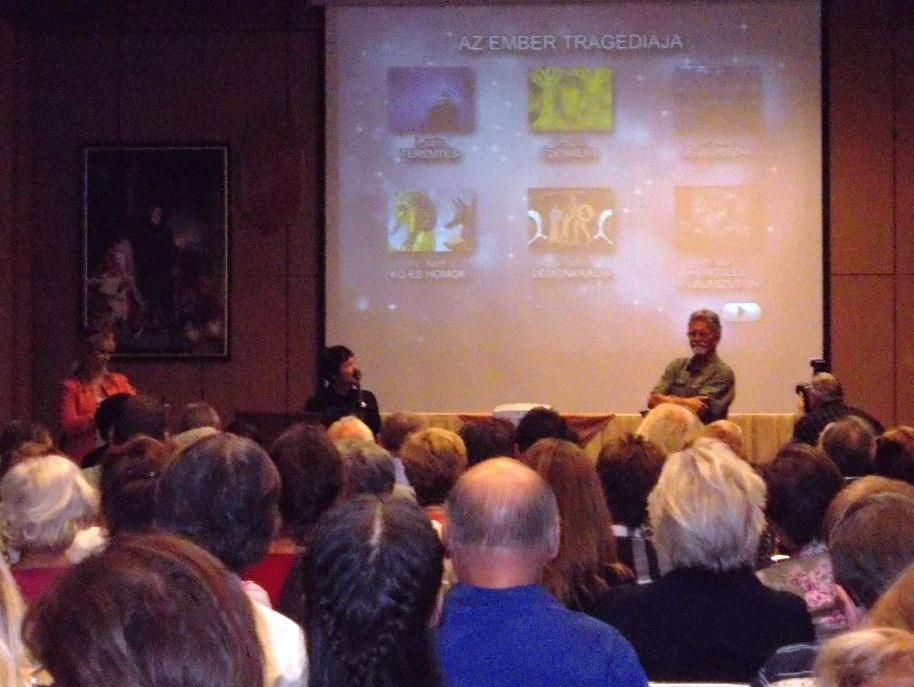 PREDIVAN CRTANI FILM Kolegisti HOŠIG-a, 6. listopada 2011. godine smo u pratnji naših nastavnica posjetili knjižnicu Széchenyi.