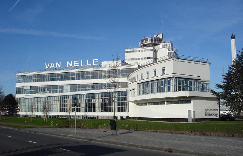 Van Nelle Dohánygyár Rotterdam (Hollandia) 1925-31,