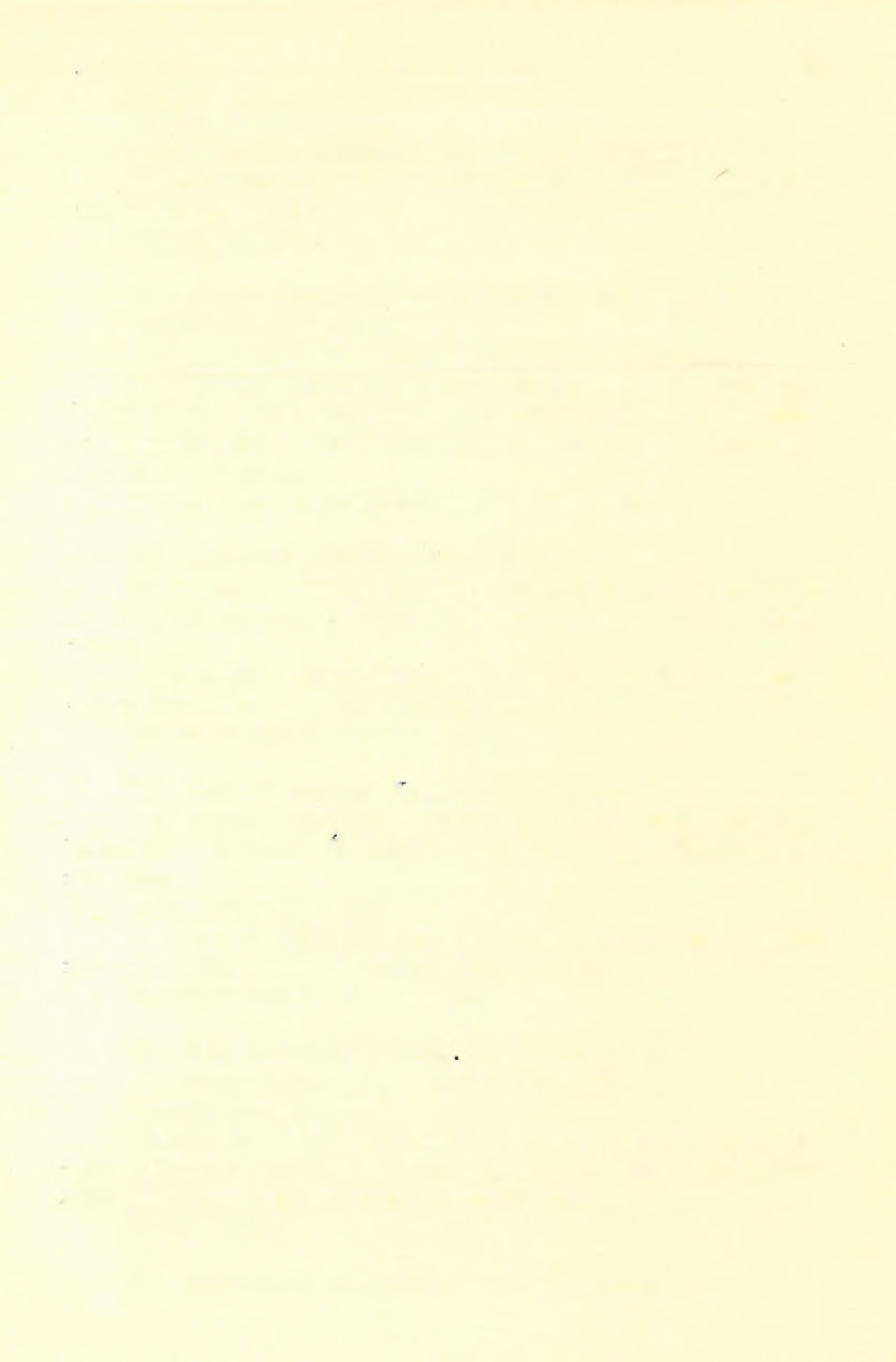 (1 7 ) MAGYARORSZÁGI AGYAGOK. 197 Gyűjtötte H a l a v á t s Gyula. A nyers agyag barnás-vörös színű, sósavval nem pezseg.