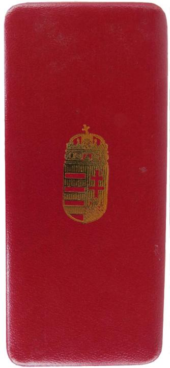 1991. évi XXXI. törvény a Magyar Köztársaság kitüntetéseiről 1.