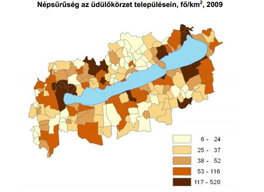 információt szolgáltatnak, ezek közül a fontosabbakat emelem ki. Az üdülőkörzet 3886 km 2 területen fekszik, hazánk népességének 2,6%-része, mely alatt közel 262 ezer főt számolhatunk.
