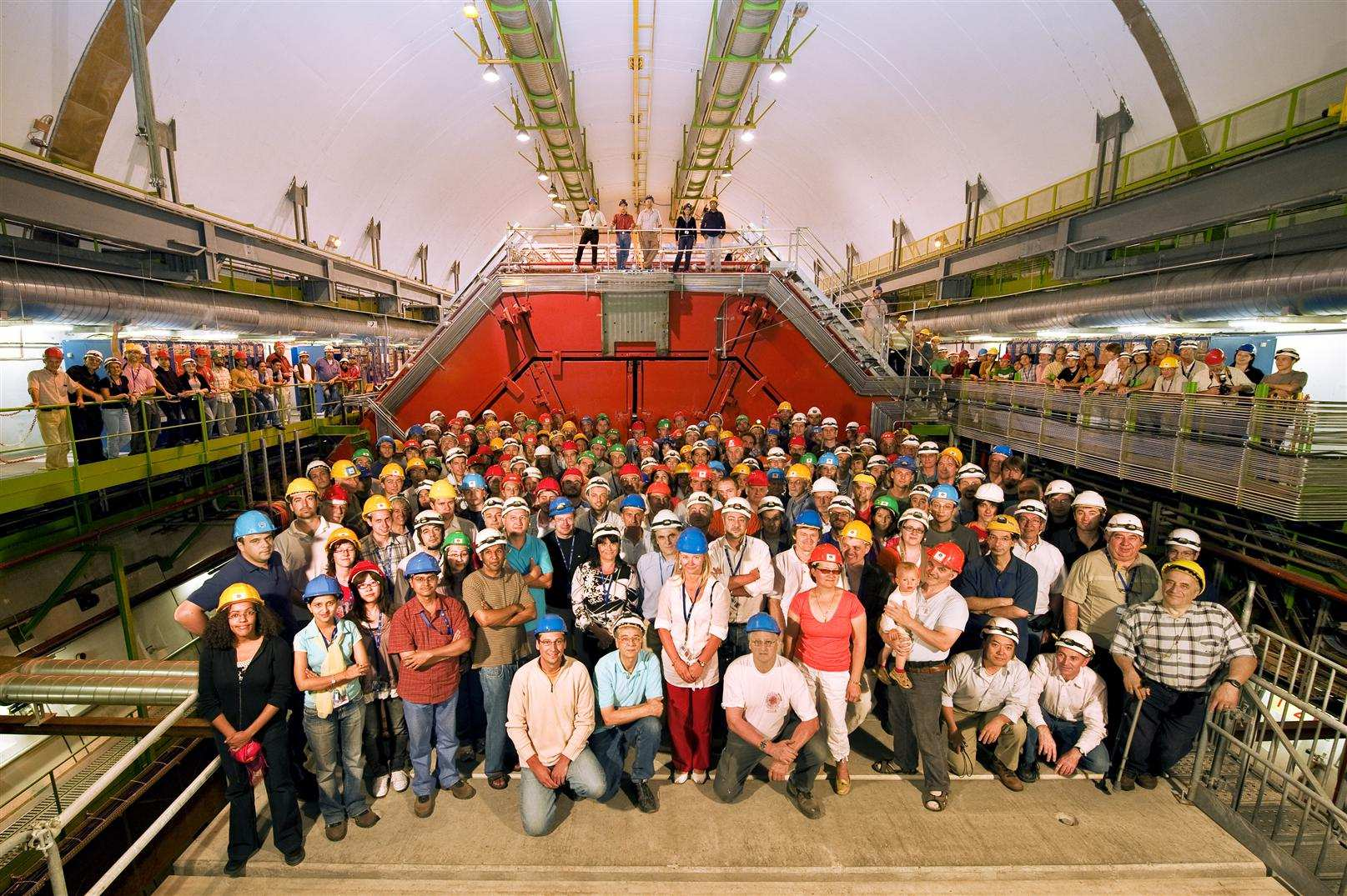 Az LHC ALICE-kísérlete: kész Horváth Dezső