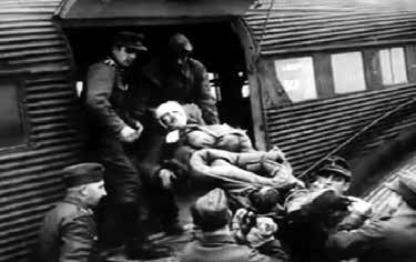 2014. (66) 3 4. szám 75 HONVÉDORVOS előzőleg látta Dachau elgyötört áldozatait, akik még két héttel ezelőtt a legszörnyűbb szennyben éltek... írta 1945.
