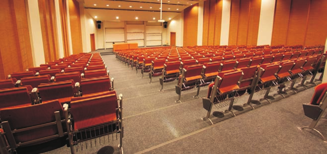 Ülésrendszerek igényes közönségnek Egyetem Vision elõadótermi székek Sport Aréna College és Vision székek, Oscar