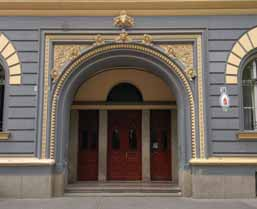 A mérnöki pálya állomásai 1933-ban jött vissza Budapestre, s a Farkas Sándor mérnök Vasöntöde és Gépgyárában helyezkedett el, ahol hõtechnikai konstruktõrként dolgozott 1936-ig.