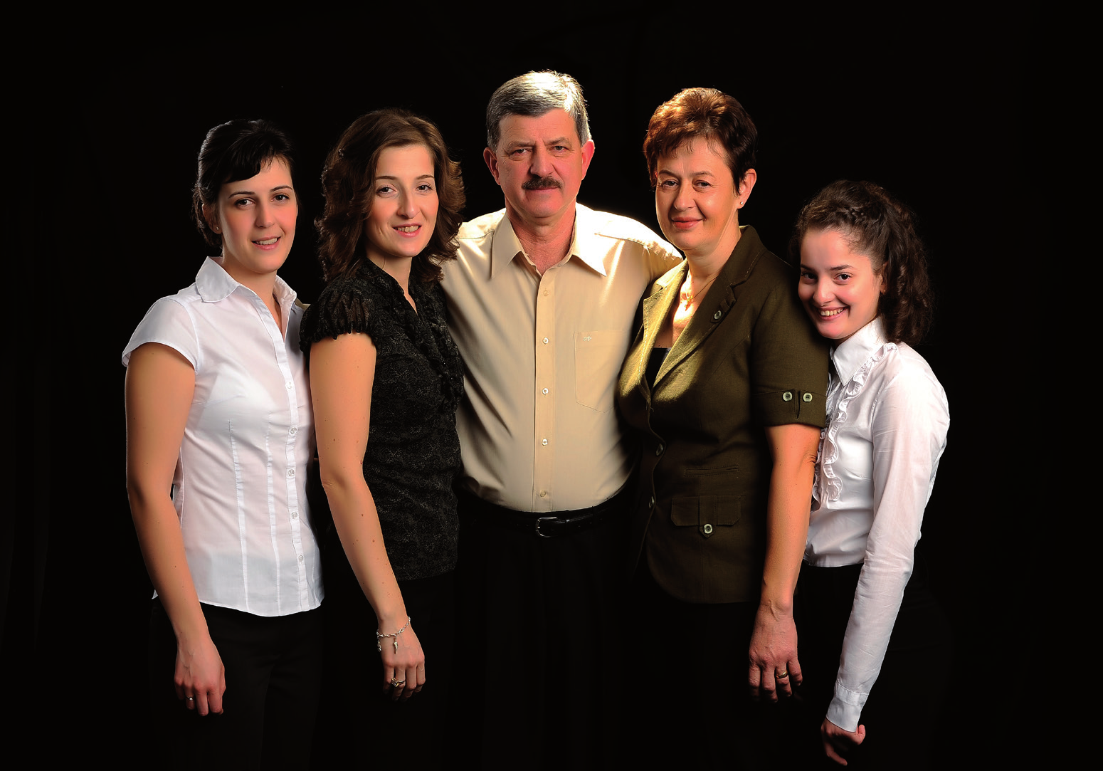 Élni fogyatékkal, nem fogyatékosan! Trăind normal cu dizabilitate! hosszabb hétvégekre, ha tehették. Ebben nem csak az iskola, de az otthon is támogatta őket.