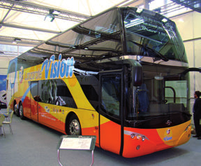 A Touring típusai vevőspecifikusan felszerelhető turistabuszokat képviselnek, míg a Titanium az exkluzív kategóriát.