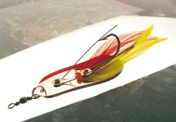 CORA-Z CLASSIC Weedless Bokorugró villantók Néha a vízi növényzet ellehetetleníti a villantós horgászatot. Olyankor a bokorugró villantó a megoldás, vele kicsalhatjuk a csukákat a bokorból.