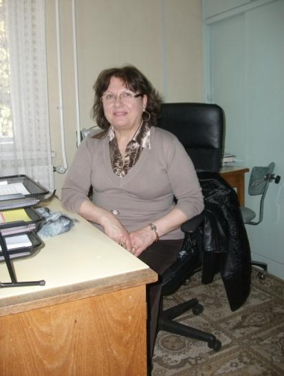 A Megyetitkárt fogadta Takácsné Bányai Eleonóra Elnök- Igazgató asszony.