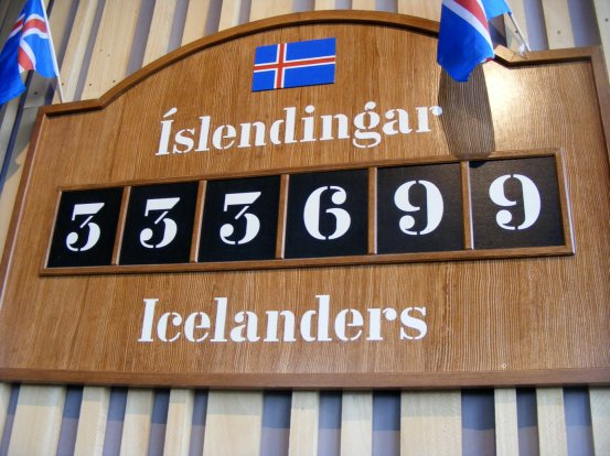 ÉRDEKESSÉGEK IZLANDRÓL Az izlandi lovak a többi lófajtához képest további kétfajta mozgásra képesek.