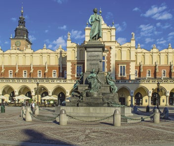 Ezután ismerkedés Brno nevezetességeivel: Spilberk vára, Szent Péter és Pál-templom, városháza, színházak. Szállás Brno környékén (2 éj). 2.