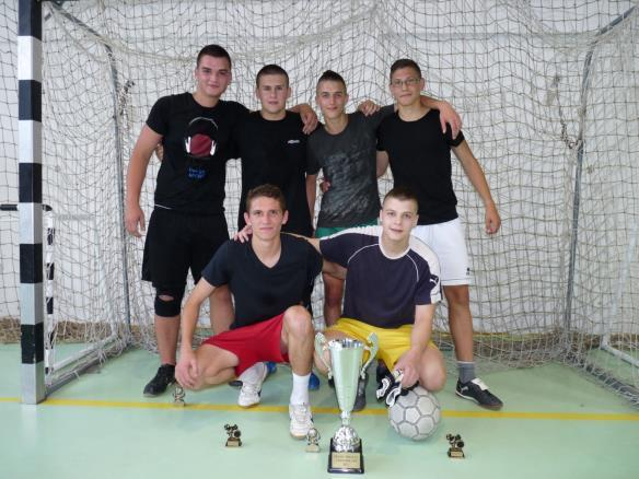 SPORTOLÁSI