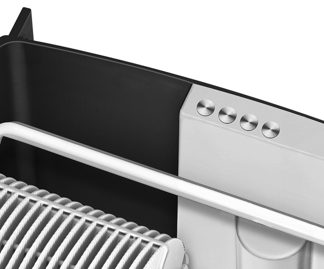 Vegye le a felső burkolatot a ventilátoregységgel együtt, vegye ki a párásító tárcsákat a