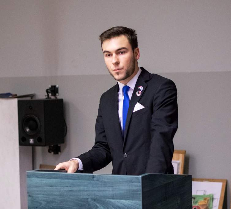 Otthoni Feladatok A küldöttség nem csak utazás!