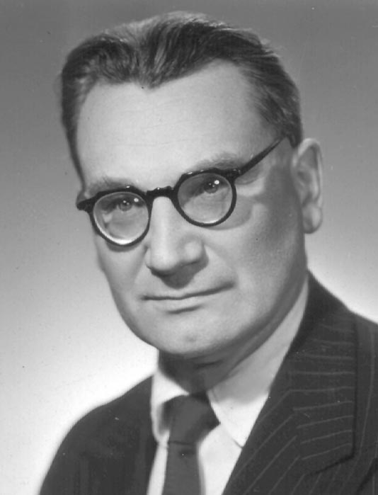 FÖLDVÁRI ALADÁR Jantsky Béla fõtitkári beszámolójának lényeges elemei az alábbiak.
