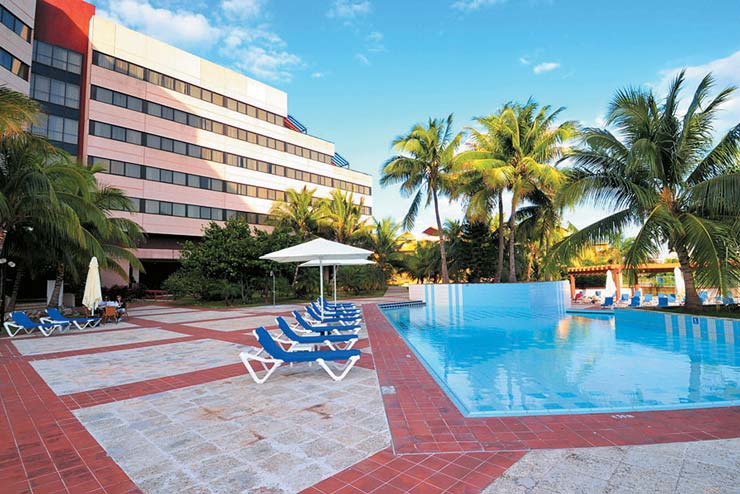 Hotel Occidental Miramar Szálloda: a négycsillagos, 427 szobás hotel Ha - van na tengerparti, Miramar nevû