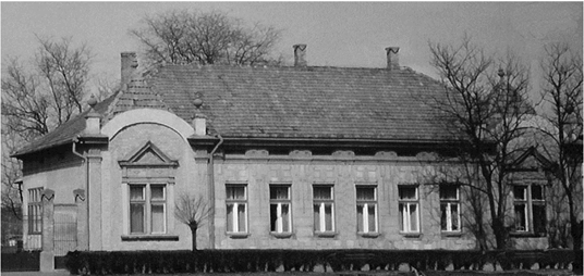 Flrészek nyílásméretek rányi, blkritmus, blkfelületek osztó elemei, nyílás-keretek díszítése.