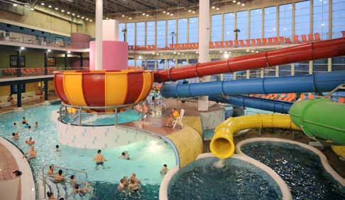 Art Hotel Szeged**** Reîncărcaţi-vă în cea mai nouă perlă, mai exact în Art Hotel Szeged, relaxaţi-vă într-un jacuzzi cu vedere spre minunatul Dom şi