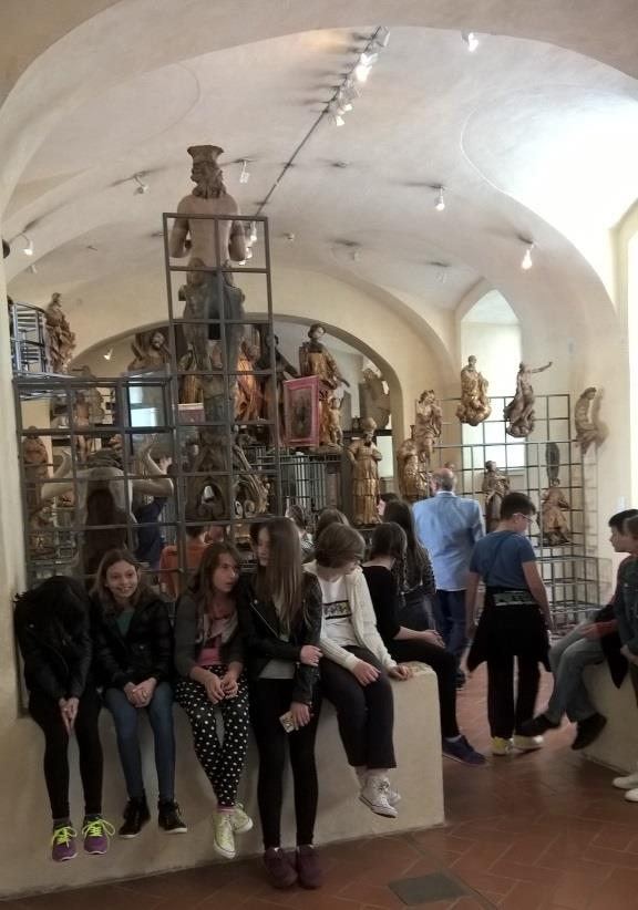 Ezúton szeretnénk köszönetet mondani a Fővárosi Horvát Önkormányzatnak, a II. és a XII.