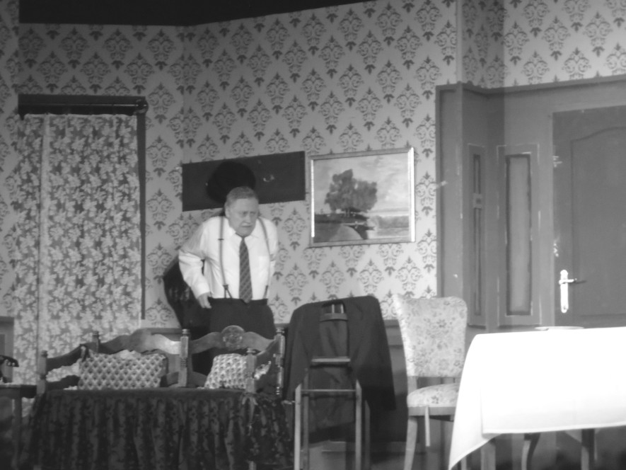 : 06/30/62-31-781 A tartalomból: Tájékoztatók 2 KönyvtárMozi 3 Egyházi hírek 4 Horgász hírek 5 Óvoda hírei 8 Iskola hírei 8 Fekete