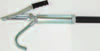 60 és 200 literes hordók ürítésére. A szívócsõ a: 480-900mm. Használható 2"BSP és M59 x 5 metrikus nyílású hord-ókhoz. 60ltr 200ltr Kiömlés nyomásonként / YMT-540 300ml 2.